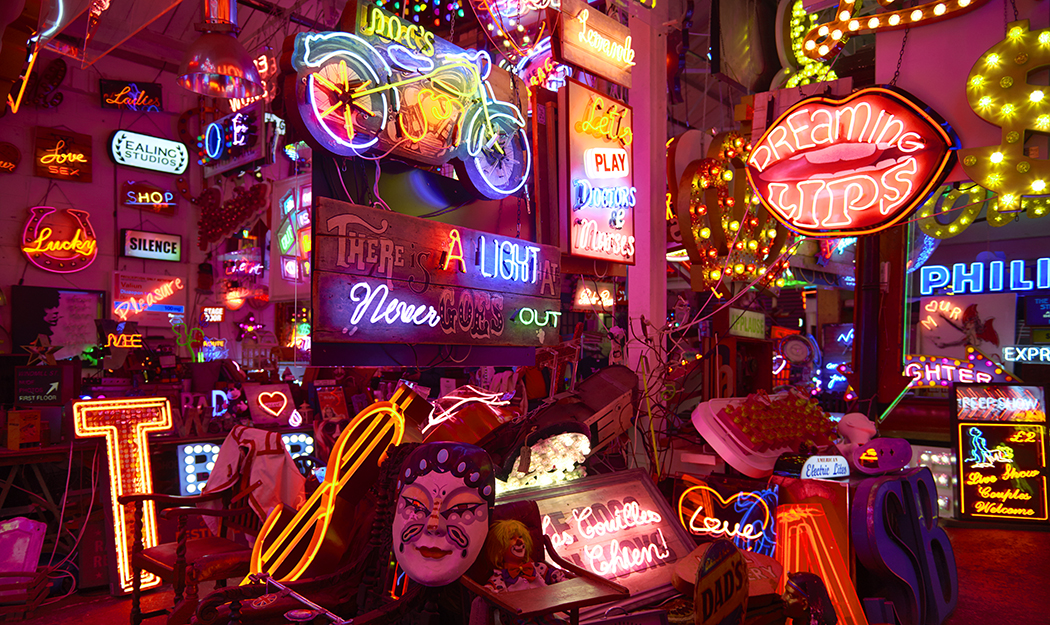 God's Own Junkyard: the story of neon signs - and their E17 home ...
